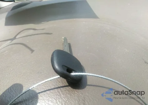 2004 Toyota Sienna Le из США, поврежденный, VIN 5TDZA23C24S161846